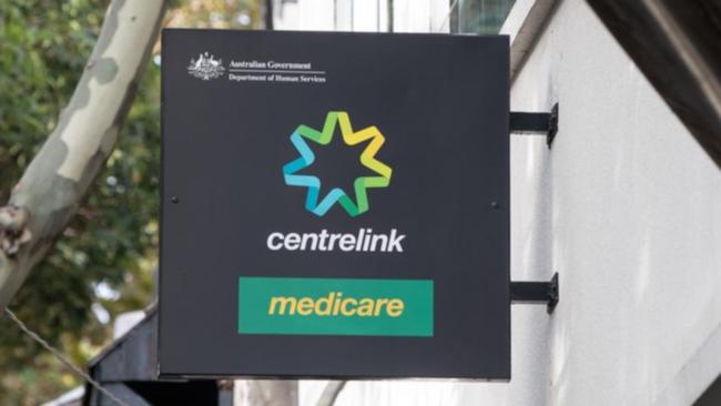 Centrelink Pension Schedule 2024: Payment Dates and Amount